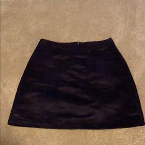 Faux leather mini skirt